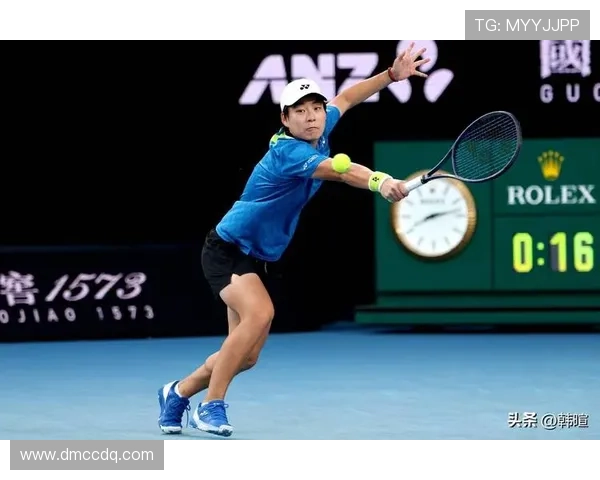 白卓璇挑战萨巴伦卡失利 网友为吴易昺加油